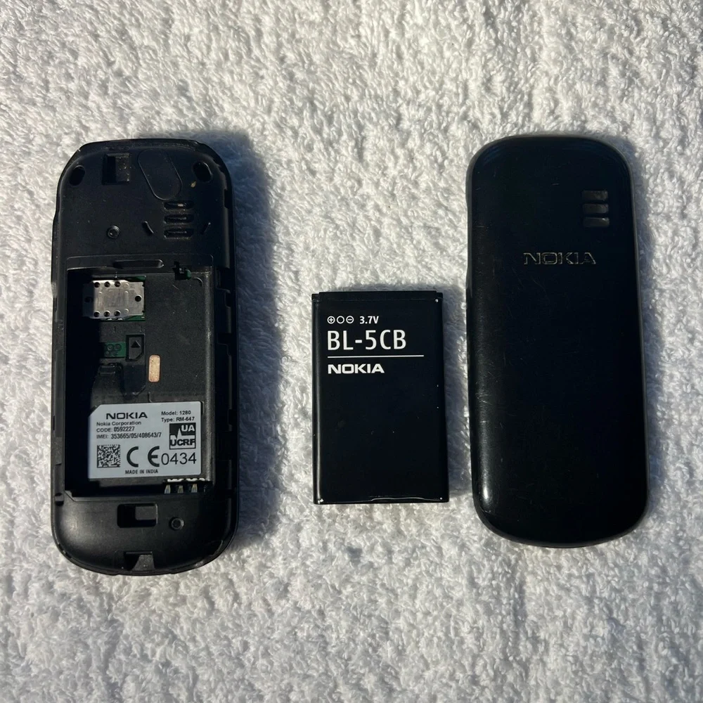 Nokia 1280 - Black Very Rare Cellular Phone UNTESTED